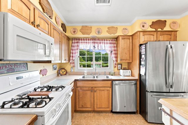 6796 GRAYS MILL RD, Warrenton, VA 20187