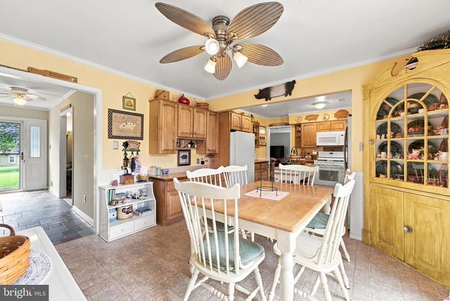 6796 GRAYS MILL RD, Warrenton, VA 20187
