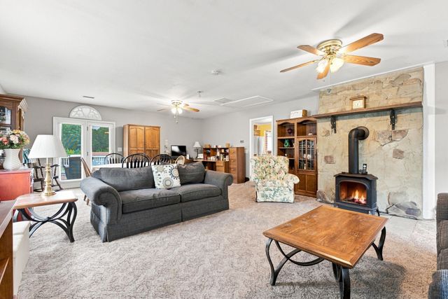6796 GRAYS MILL RD, Warrenton, VA 20187