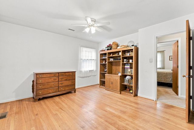 6796 GRAYS MILL RD, Warrenton, VA 20187