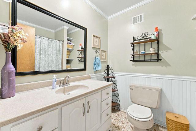 6796 GRAYS MILL RD, Warrenton, VA 20187