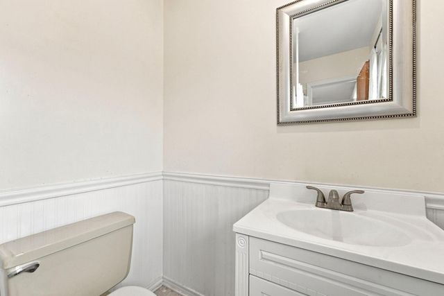 6796 GRAYS MILL RD, Warrenton, VA 20187