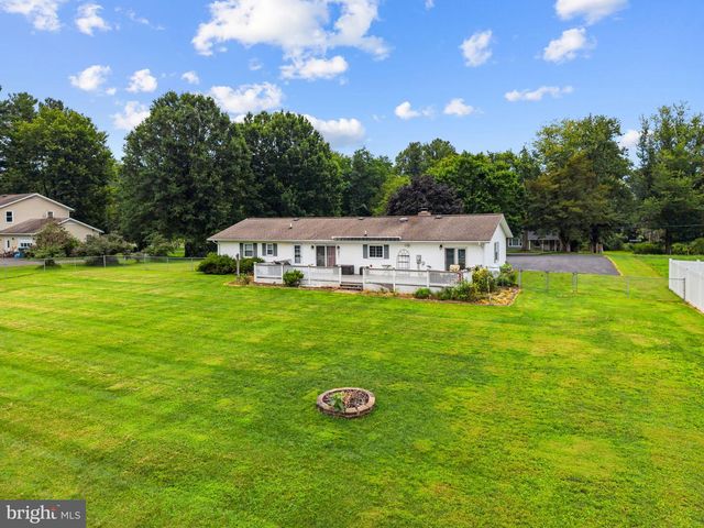 6796 GRAYS MILL RD, Warrenton, VA 20187