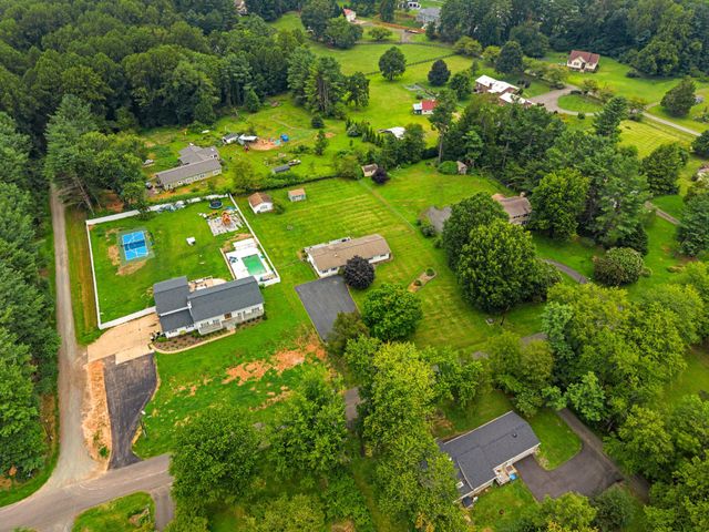 6796 GRAYS MILL RD, Warrenton, VA 20187