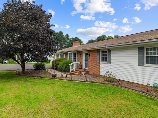 6796 GRAYS MILL RD, Warrenton, VA 20187