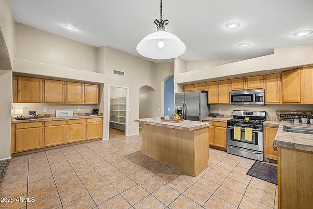 3311 W WALTER Way, Phoenix, AZ 85027
