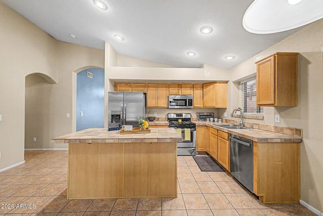 3311 W WALTER Way, Phoenix, AZ 85027