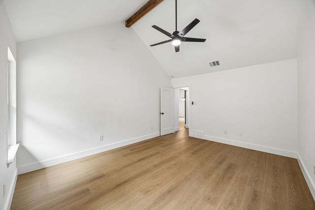 200 Willow Ridge Road, Fort Worth, TX 76103