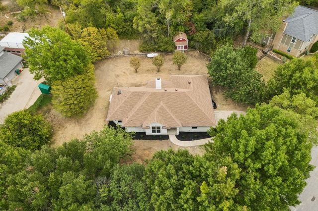 200 Willow Ridge Road, Fort Worth, TX 76103