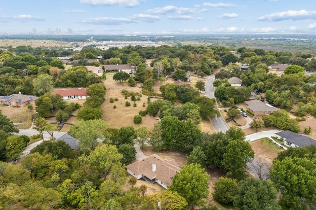 200 Willow Ridge Road, Fort Worth, TX 76103