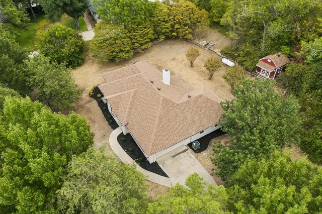 200 Willow Ridge Road, Fort Worth, TX 76103