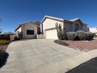 11065 N Lapis Court, Tucson, AZ 85737
