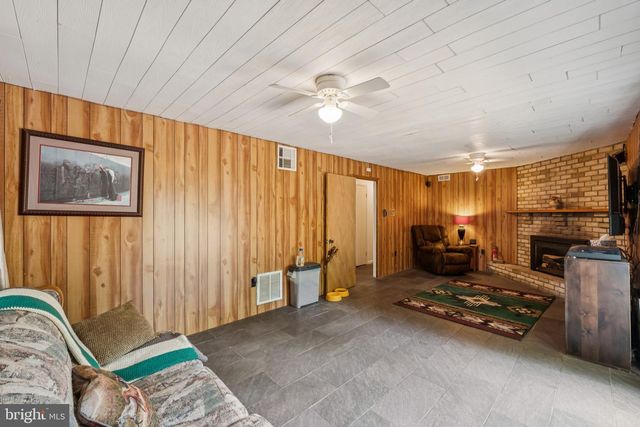 971 NOLAND DRIVE, Hagerstown, MD 21740