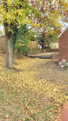 109 Lavern, Penn Hills, PA 15235