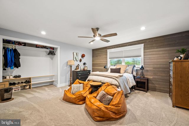 41 DEVON DR, Reading, PA 19606