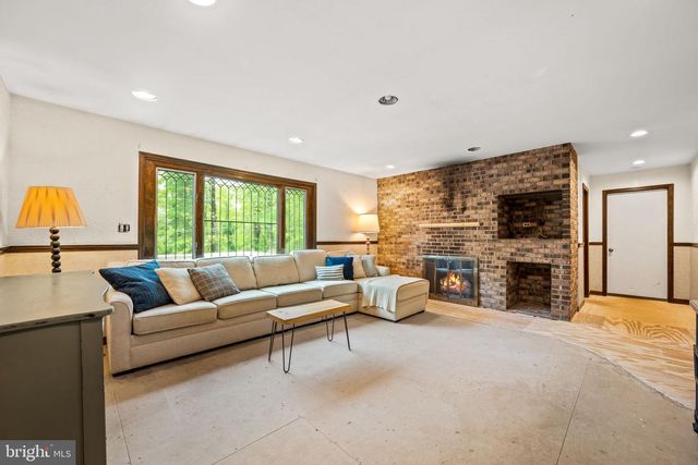 41 DEVON DR, Reading, PA 19606