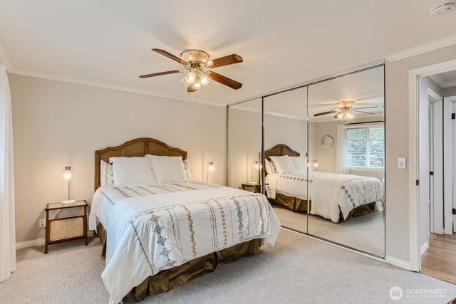 18927 SE 42nd Place, Issaquah, WA 98027
