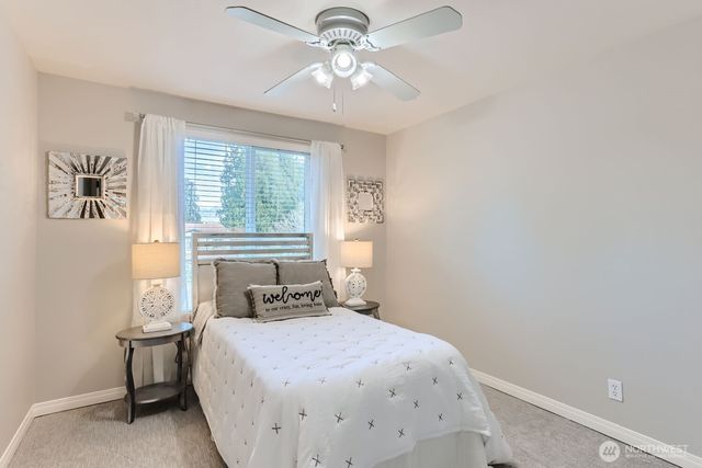 18927 SE 42nd Place, Issaquah, WA 98027