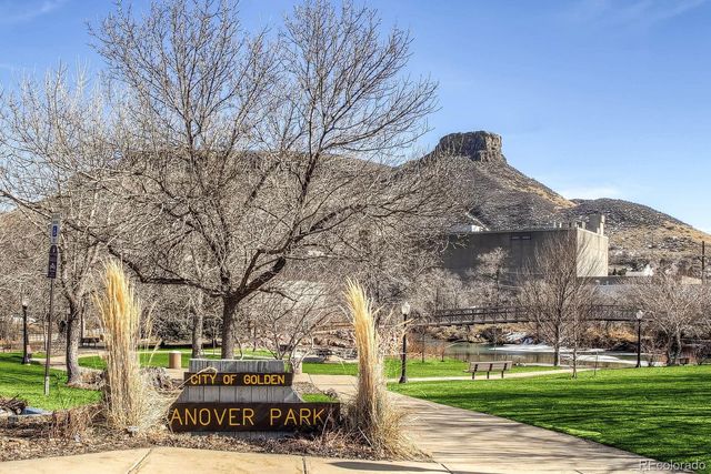 317 Sunshine Parkway, Golden, CO 80403