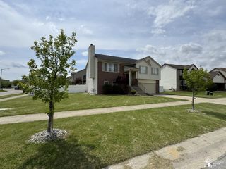 197 Dundee Ridge Drive, Dundee, MI 48131