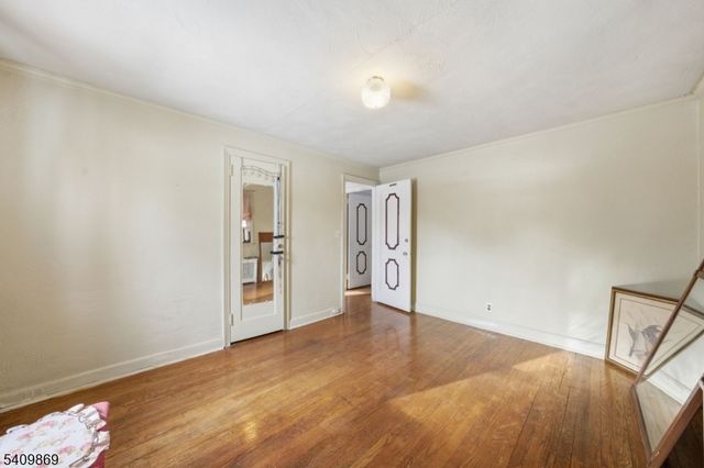 1067 Julia St, Teaneck Twp., NJ 07666