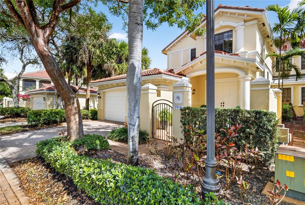 1506 Passion Vine Circle 233, Weston, FL 33326