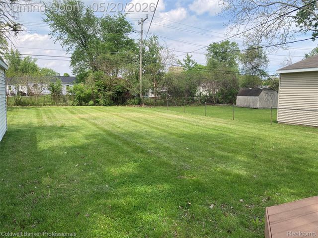 7101 Reber Drive, Shelby Charter Township, MI 48317
