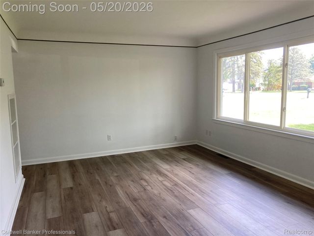 7101 Reber Drive, Shelby Charter Township, MI 48317