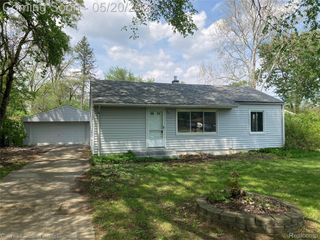 7101 Reber Drive, Shelby Charter Township, MI 48317