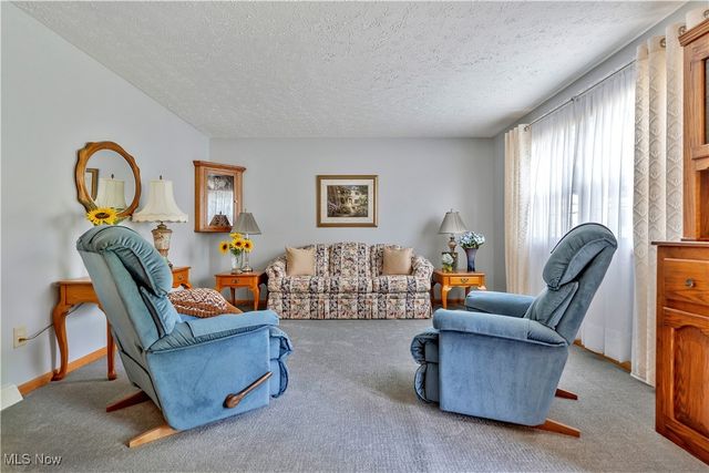 7709 Brownwood Avenue NW, Canal Fulton, OH 44614