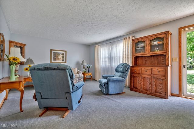 7709 Brownwood Avenue NW, Canal Fulton, OH 44614