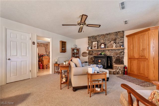 7709 Brownwood Avenue NW, Canal Fulton, OH 44614