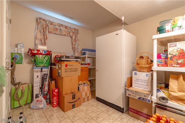 7709 Brownwood Avenue NW, Canal Fulton, OH 44614