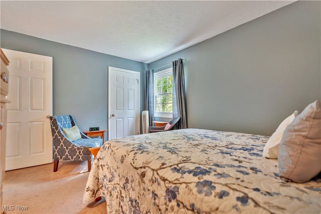 7709 Brownwood Avenue NW, Canal Fulton, OH 44614