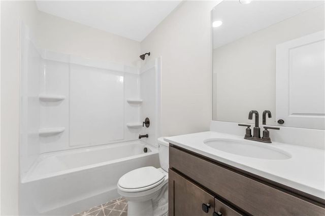 543 Feldspar Way, Lawrenceville, GA 30043