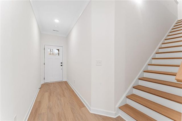 543 Feldspar Way, Lawrenceville, GA 30043