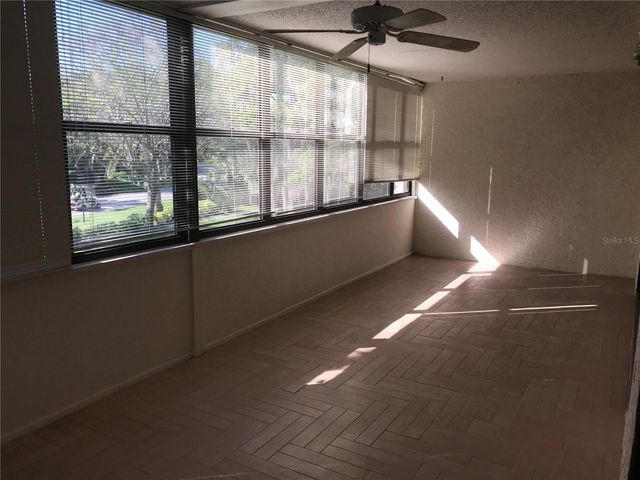 452 PALM TREE DRIVE 452, Bradenton, FL 34210