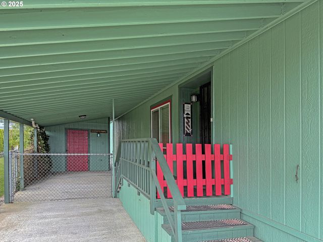 98042 W BENHAM Ln 1, Brookings, OR 97415