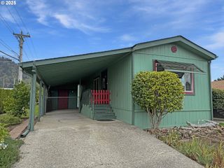 98042 W BENHAM Ln 1, Brookings, OR 97415