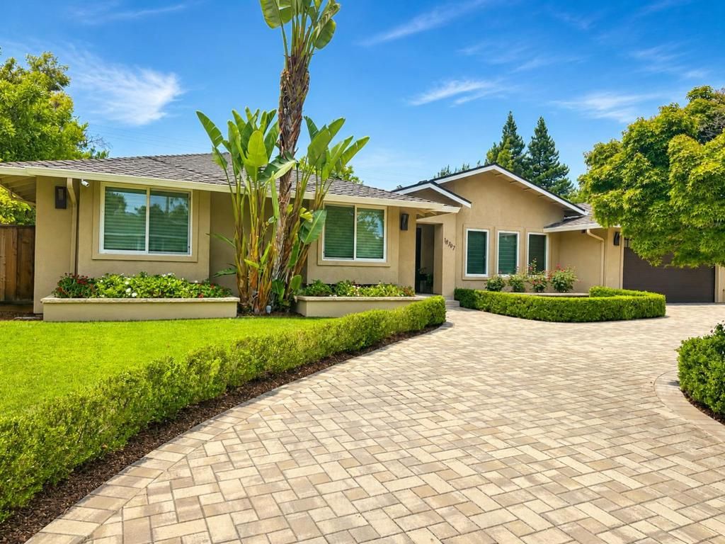 Image 1 of property listing at 18797 Westview Drive, Saratoga, CA 95070
