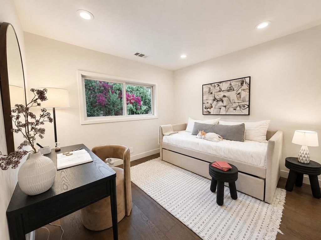 Image 11 of property listing at 18797 Westview Drive, Saratoga, CA 95070