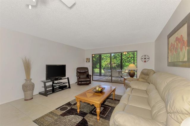 129 WILD PALM DRIVE D, Bradenton, FL 34210