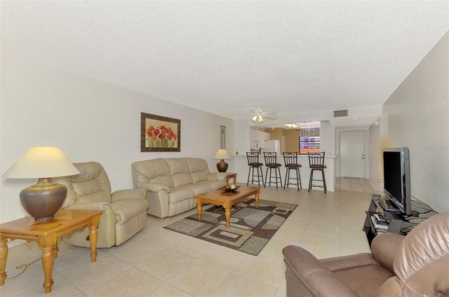 129 WILD PALM DRIVE D, Bradenton, FL 34210