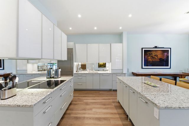 2628 NE 9th Avenue 2, Wilton Manors, FL 33334