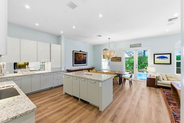 2628 NE 9th Avenue 2, Wilton Manors, FL 33334