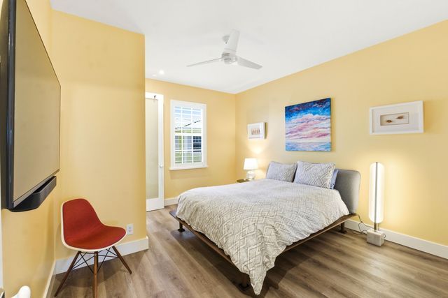 2628 NE 9th Avenue 2, Wilton Manors, FL 33334