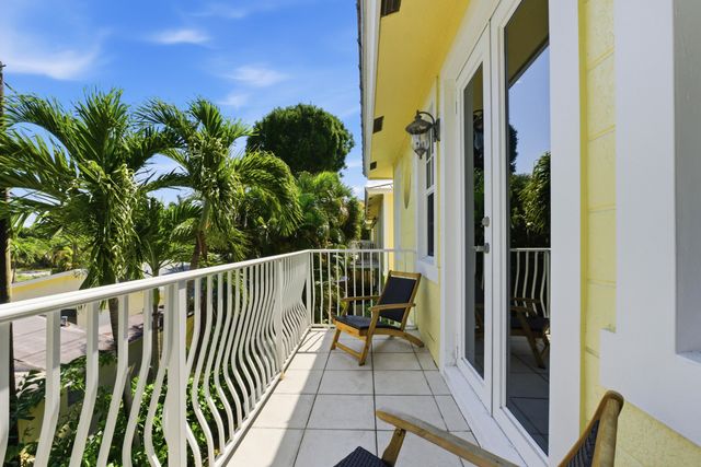 2628 NE 9th Avenue 2, Wilton Manors, FL 33334