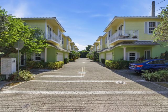 2628 NE 9th Avenue 2, Wilton Manors, FL 33334