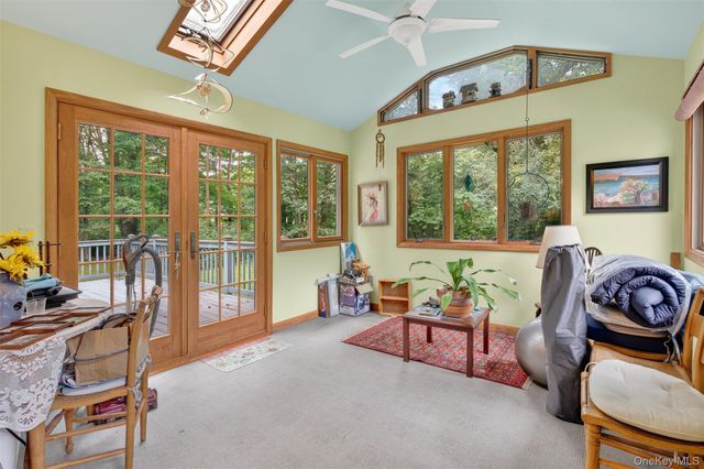 41 Penny Lane, Highland, NY 12528