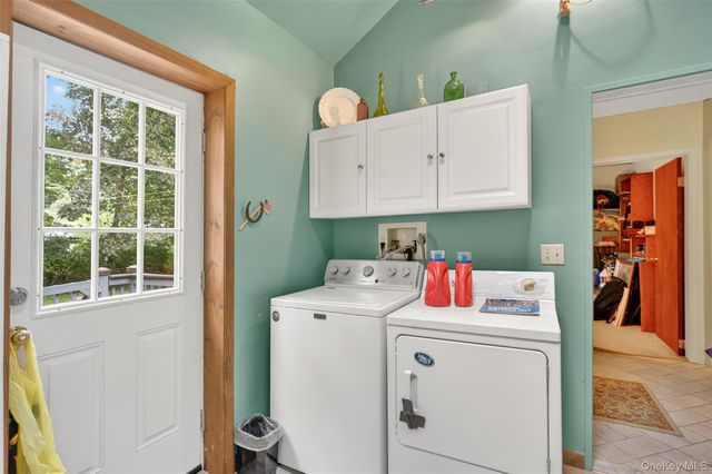 41 Penny Lane, Highland, NY 12528